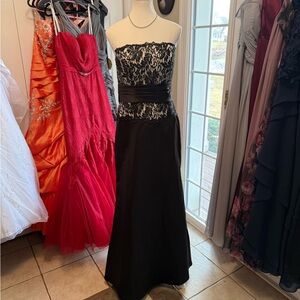 Impressions Black and White Lace Prom Dress